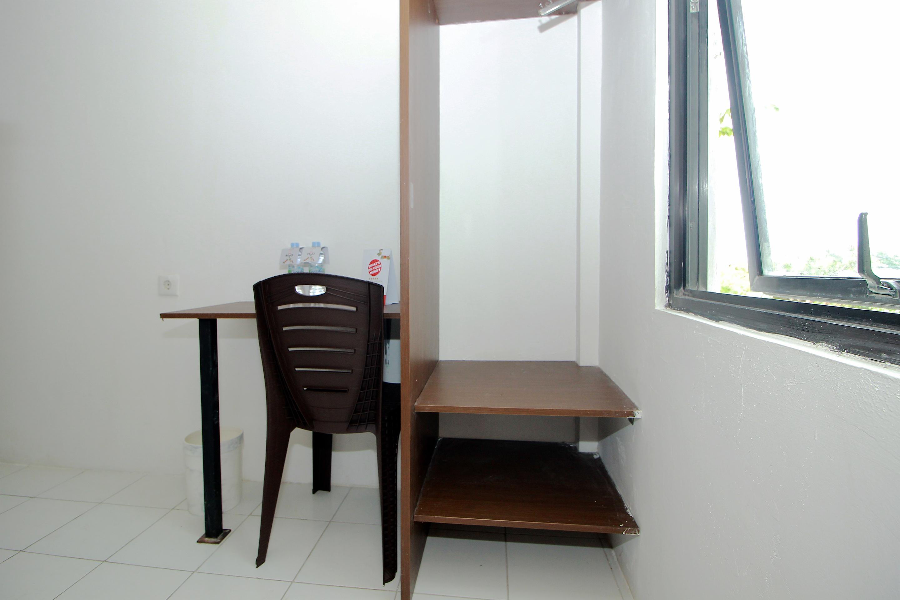 Super Oyo 1678 Jati Exclusive Homestay Bengkulu Buitenkant foto